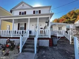 493 Saint Cloud St, Keyser, WV 26726 photo 5