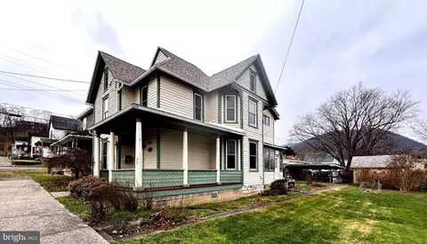 54 B St, Keyser, WV 26726