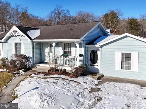 25 Morning View Dr, Keyser, WV 26726