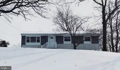 187 Dixie Lee Dr, Ridgeley, WV 26753