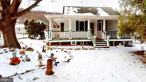 275 Keys St, Keyser, WV 26726