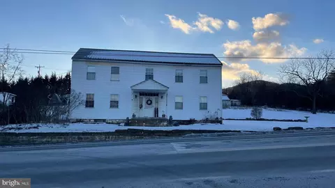 6885 Northwestern Tpke, Burlington, WV 26710