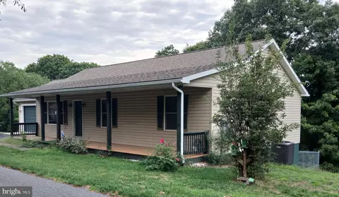 433 Ashland Ave, Ridgeley, WV 26753