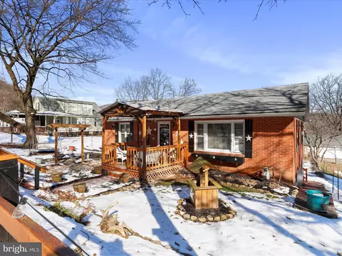 700 W Piedmont St, Keyser, WV 26726