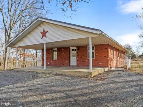 1058 Horseshoe Run Rd, Keyser, WV 26726