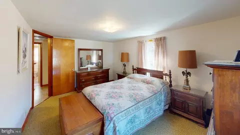 Bedroom - 2154 Dans Run Rd, Springfield, WV 26763 photo 13 of 14
