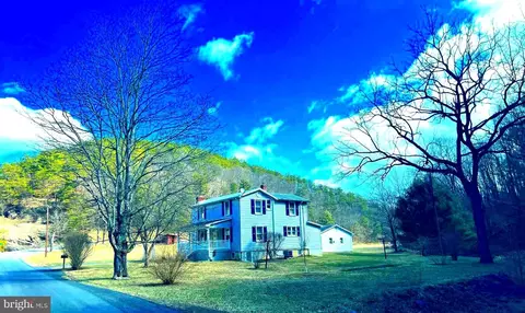 2154 Dans Run Rd, Springfield, WV 26763