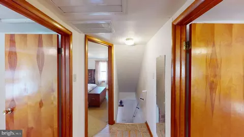 Entry Way - 2154 Dans Run Rd, Springfield, WV 26763 photo 14 of 21