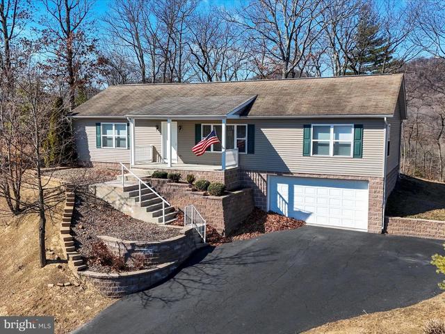 348 Ashland Dr, Ridgeley, WV 26753 | MLS# WVMI2003264 | 36 Photos - Movoto