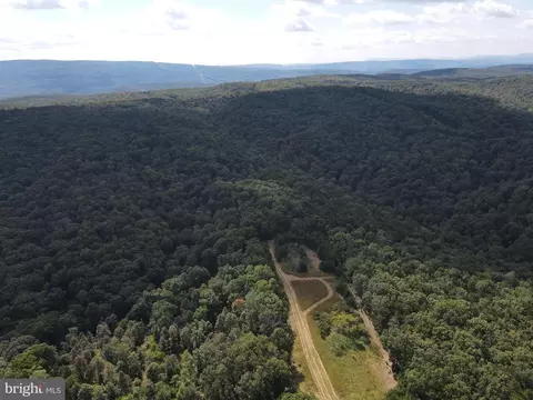 1131 Broad Hollow Rd, Springfield, WV 26763 photo 9