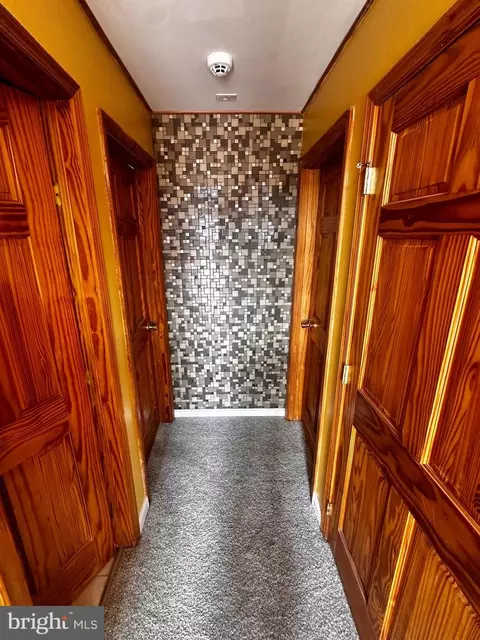 Entry Way - 764 Maple Forest Ln, Keyser, WV 26726 photo 2 of 28