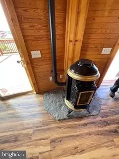 Entry Way - 764 Maple Forest Ln, Keyser, WV 26726 photo 6 of 28