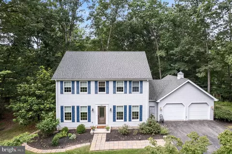 Exterior - 311 Lakeside Loop, Ridgeley, WV 26753 photo 4 of 12