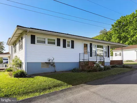 191 Carroll Ave, Keyser, WV 26726