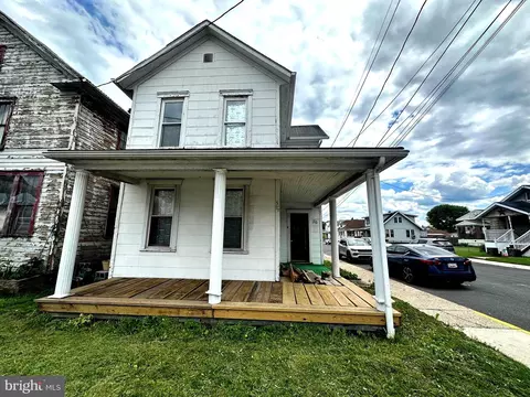 431 Veterans Memorial Hwy, Ridgeley, WV 26753