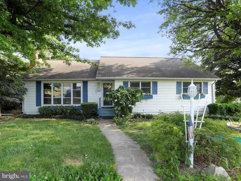 326 D St, Keyser, WV 26726