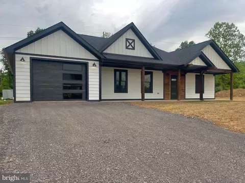 211 Workman Dr, Keyser, WV 26726