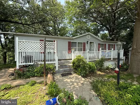 1201 Waxler Rd, Keyser, WV 26726