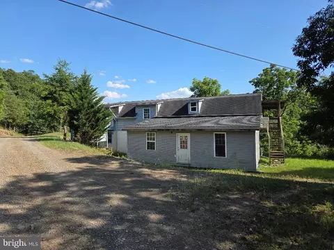 433 Mcpaw Ln, Ridgeley, WV 26753