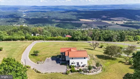 9475 Waxler Rd, Keyser, WV 26726