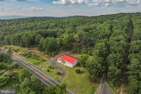 13531 Frankfort Hwy, Springfield, WV 26763