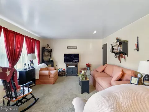 Living - 306 S E St, Keyser, WV 26726 photo 2 of 4