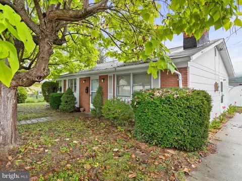 1275 Terri St, Keyser, WV 26726