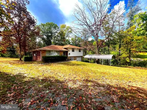4549 Georges Run Rd, Ridgeley, WV 26753