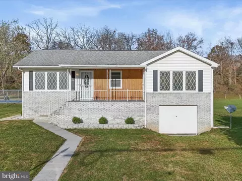 245 Doe St, Keyser, WV 26726