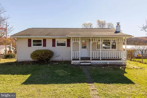 186 Hazelton Dr, Keyser, WV 26726
