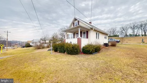 9237 Frankfort Hwy, Fort Ashby, WV 26719