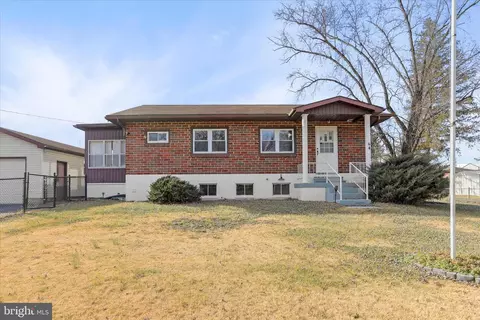 64 S Old Mill Dr, Fort Ashby, WV 26719