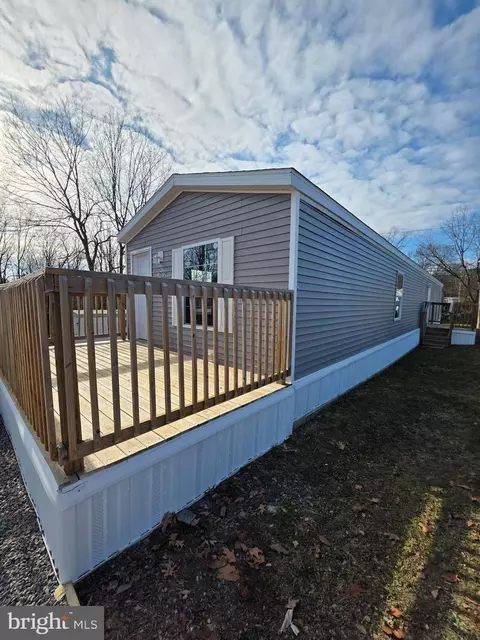 20 S Kenny Dr, Ridgeley, WV 26753
