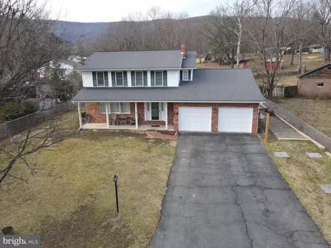 81 Lester St, Keyser, WV 26726