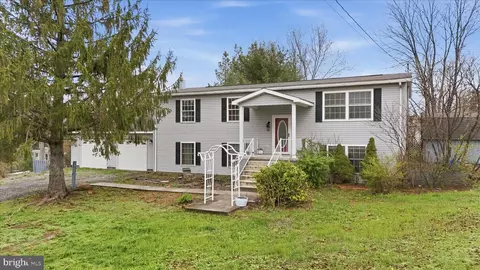 1925 Cut Off Rd, Keyser, WV 26726