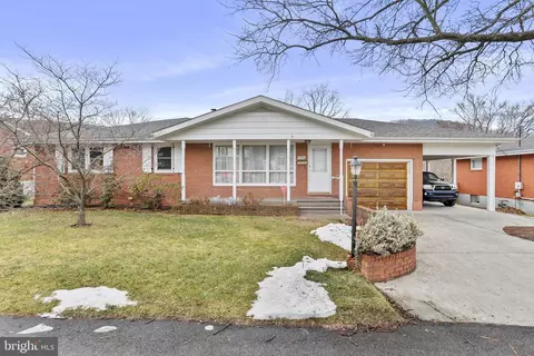 1345 Lynmar St, Keyser, WV 26726