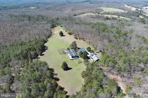 563 Valley Forge Ln, Burlington, WV 26710
