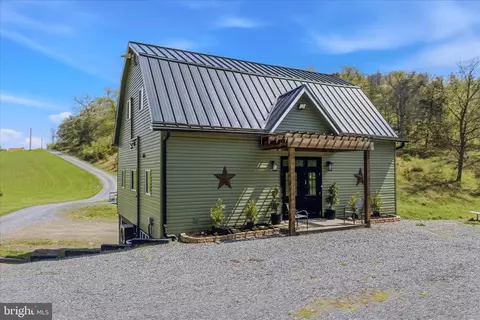 347 Meadow Valley Pl, Keyser, WV 26726