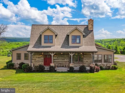 820 Shadyside Rd, Elk Garden, WV 26717