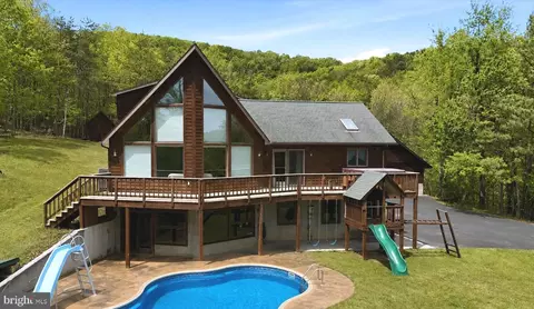 685 Black Tail Dr, Keyser, WV 26726