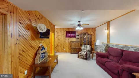 Entry Way - 40 Amandas Ln, Keyser, WV 26726 photo 1 of 17