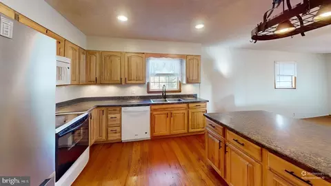 Entry Way - 40 Amandas Ln, Keyser, WV 26726 photo 8 of 17