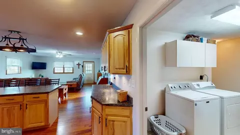 Entry Way - 40 Amandas Ln, Keyser, WV 26726 photo 6 of 17