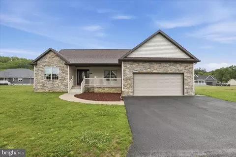 37 W Creek Run Loop, Fort Ashby, WV 26719