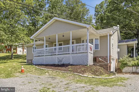 230 Sunnydale Dr, Keyser, WV 26726