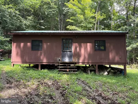 19 36 Ac Penneroil Rd, New Creek, WV 26743