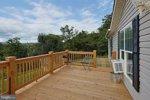 190 Pendleton St, Keyser, WV 26726 photo 6
