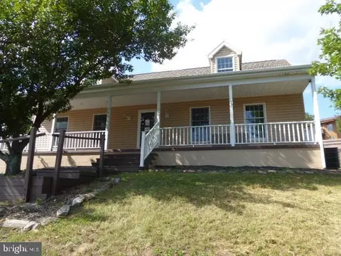 262 Windover Dr, Fort Ashby, WV 26719