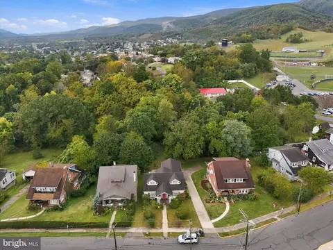 View/Area - 141 State St, Keyser, WV 26726 photo 1 of 4