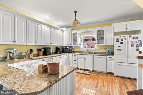 Kitchen - 141 State St, Keyser, WV 26726 photo 3 of 4